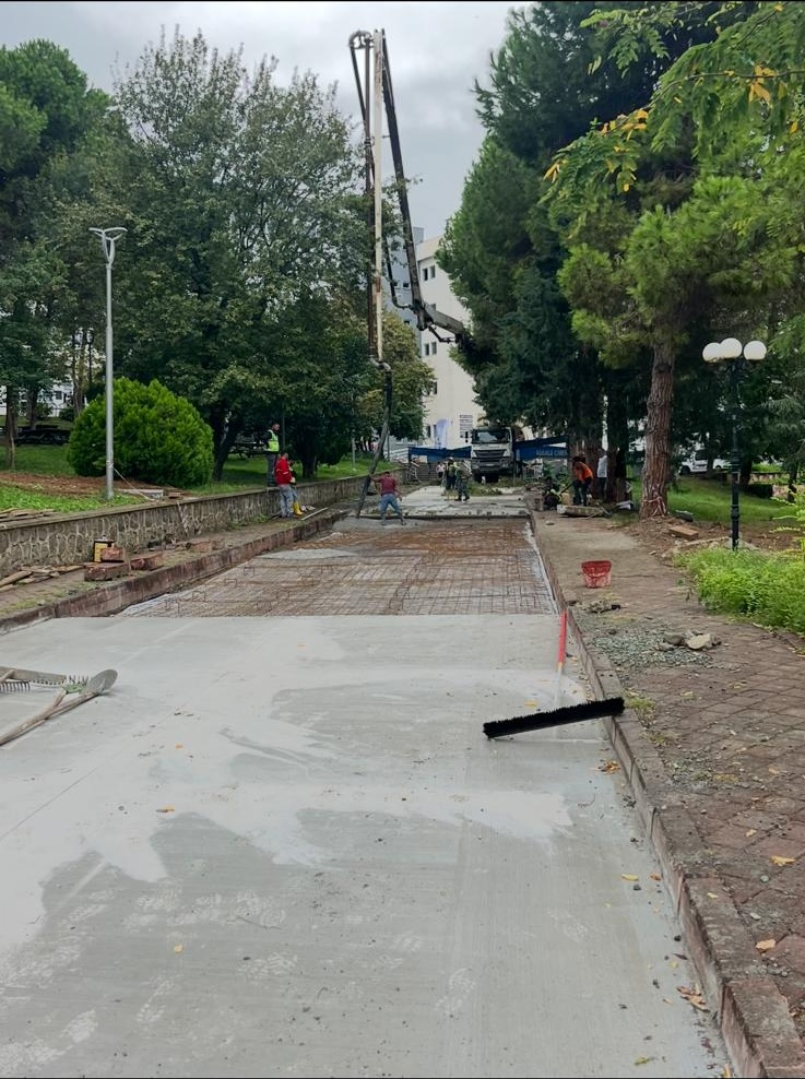 Beton Yol Dökümü